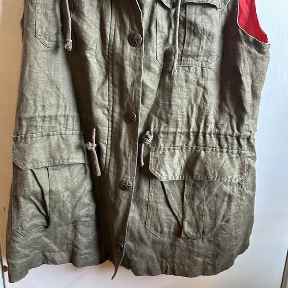 Love tree olive green zip up vest - Picture 3 of 8